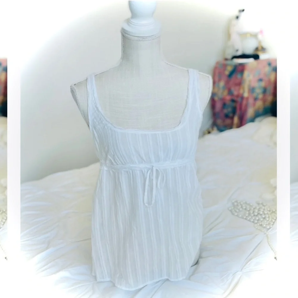 SOLD✨VINCE | XS / S | Babydoll Tank Spaghetti Strap Light Cotton Sheer Gauze Top